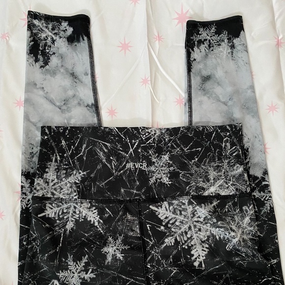 Evolution and Creation leggings Large - Picture 5 of 5